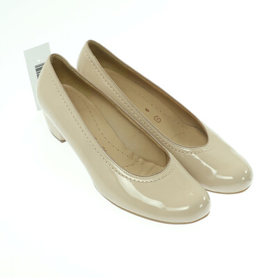 Benefit bézs lakk magassarkú cipő