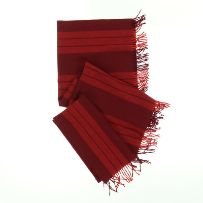 Ritten Becken bordó sál