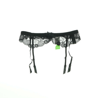 Venus fekete harisnyatartó