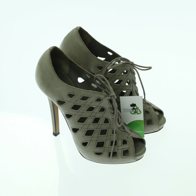 Alisha szürke magassarkú cipő