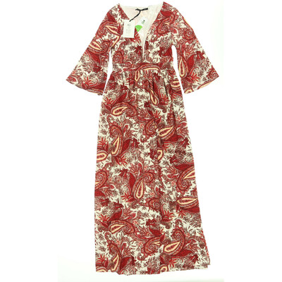 First & Ipiros egész ruha