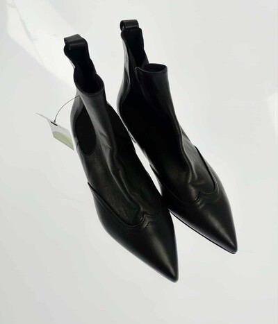 Pretty Ballerinas fekete bokacsizmna