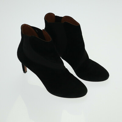 ALAÏA  Paris fekete magassarkú bokacsizma