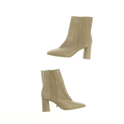 Tamaris barna magassarkú bokacsizma