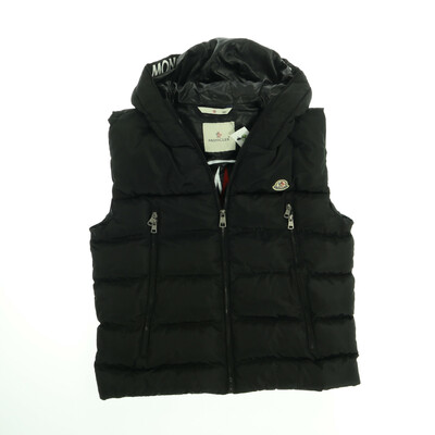 Moncler fekete mellény