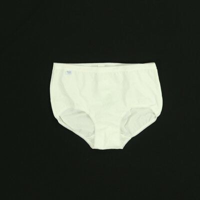 Sloggi fehér alsónemű