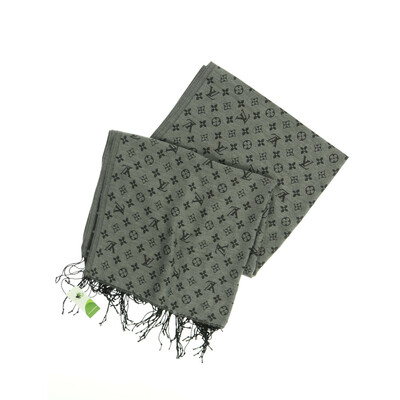 Louis Vuitton szürke sál