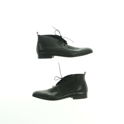 Hugo Boss fekete cipő