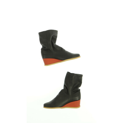 Arche barna telitalpú bokacsizma