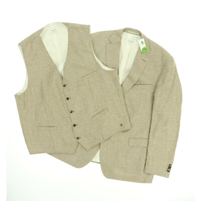 Carl Gross bézs zakó mellénnyel