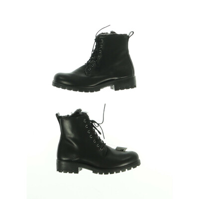 ECCO fekete bundás bakancs