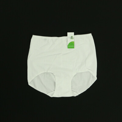 Sloggi fehér alsónemű