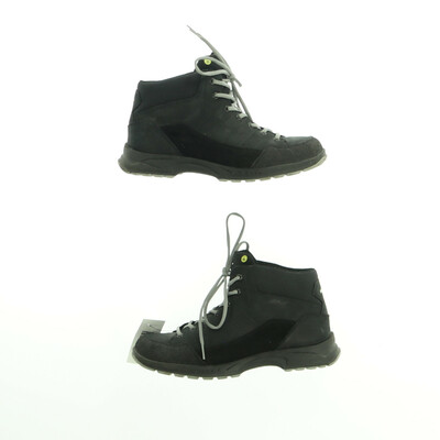 Stuco fekete bakancs