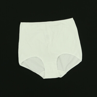 Sloggi fehér alsónemű