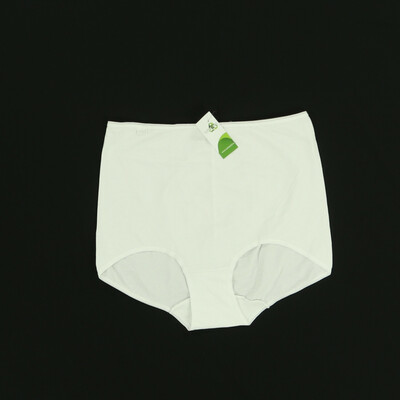 Sloggi fehér alsónemű