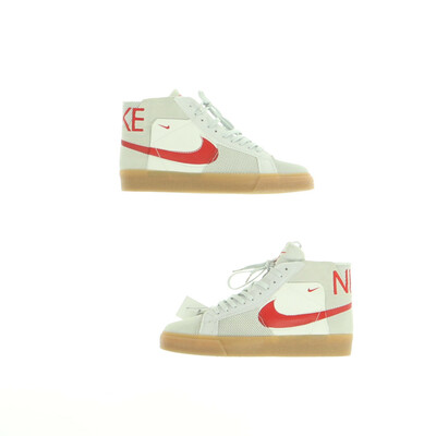 Nike magasszárú cipő