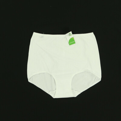 Sloggi fehér alsónemű