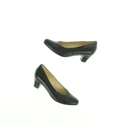 Va Bene fekete magassarkú cipő