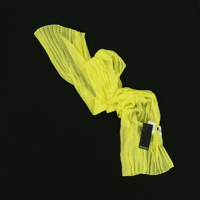 Monari sárga kendő