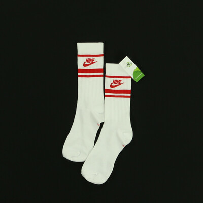 Nike fehér/piros sportzokni  ( 39-42 )