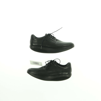 MBT fekete kényelmi cipő