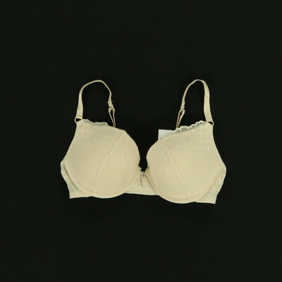 Triumph bézs melltartó