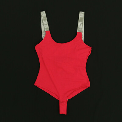 Diesel pink body