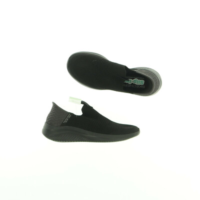 Skechers fekete cipő