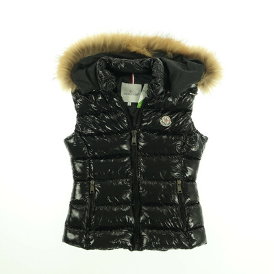 Moncler fekete mellény  / 2 /